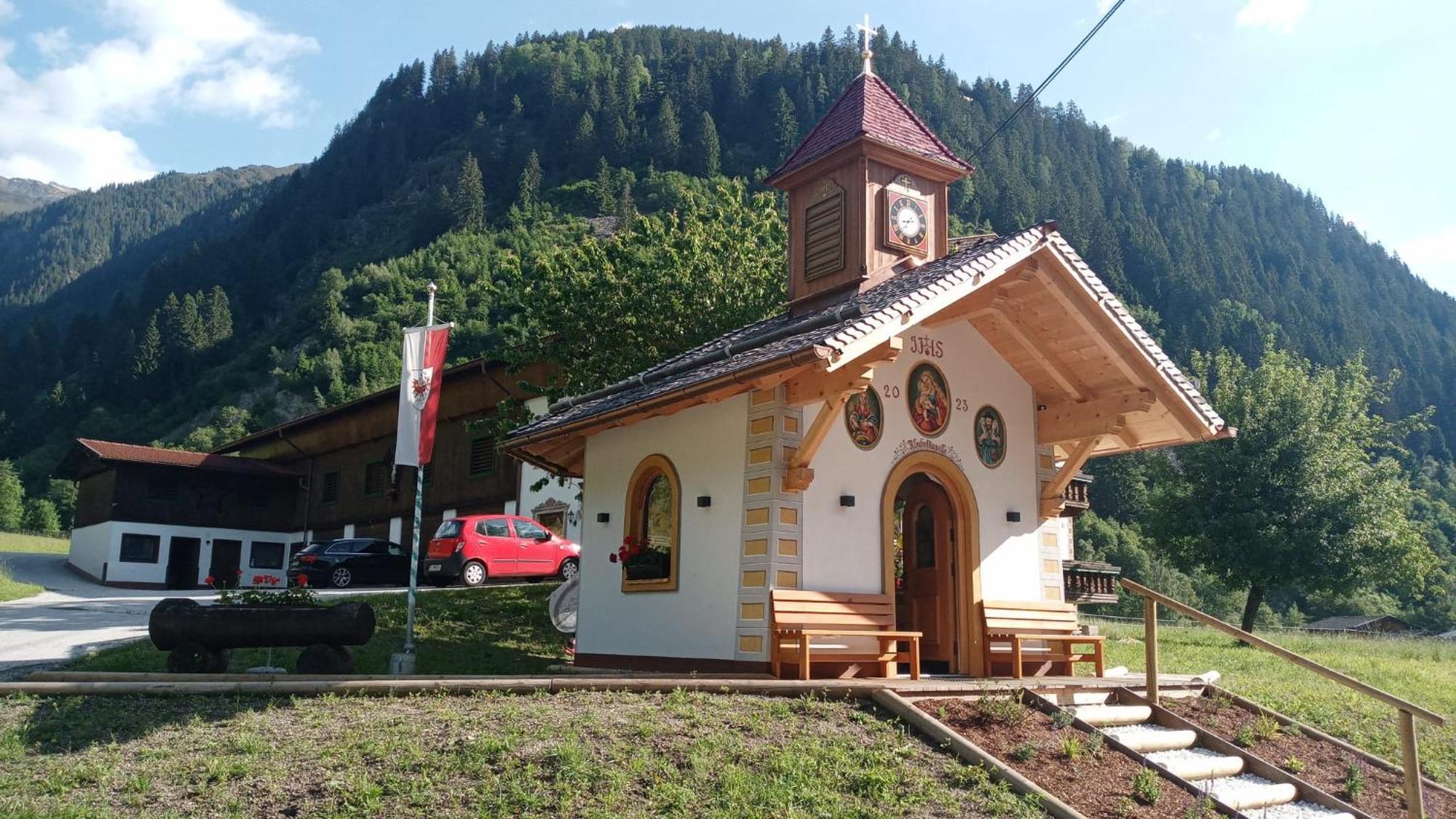 Hotel Almhof Neustift im Stubaital Eksteriør bilde