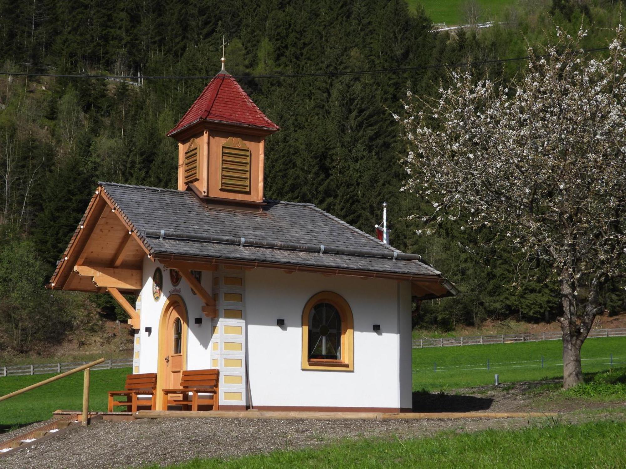 Hotel Almhof Neustift im Stubaital Eksteriør bilde
