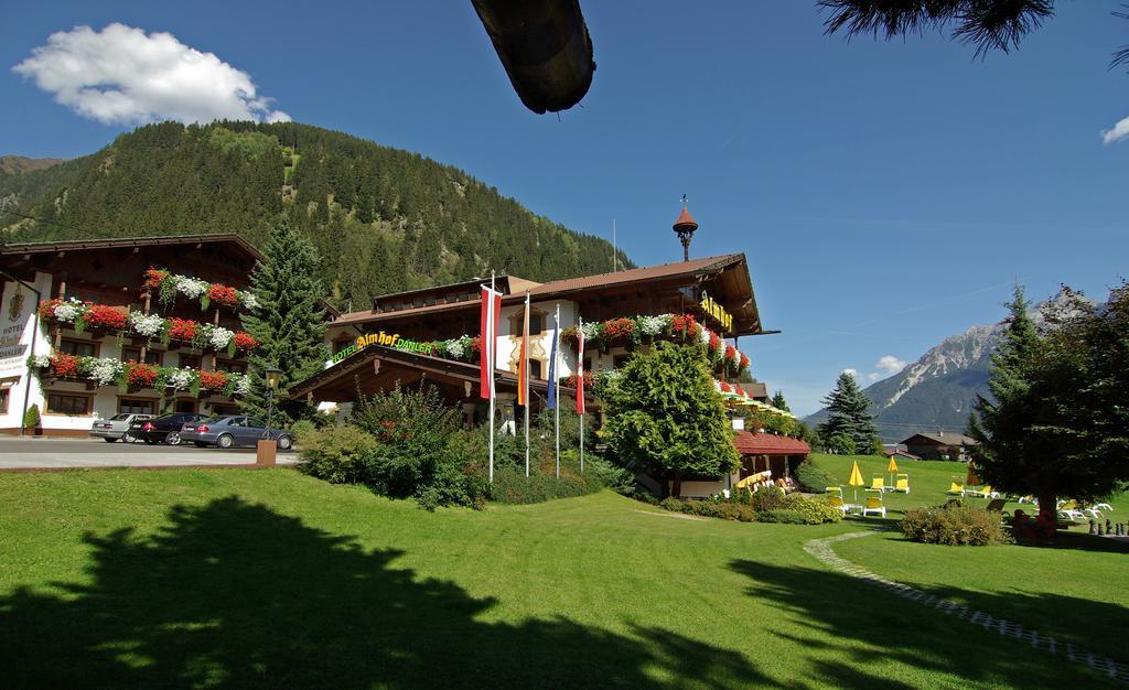 Hotel Almhof Neustift im Stubaital Eksteriør bilde