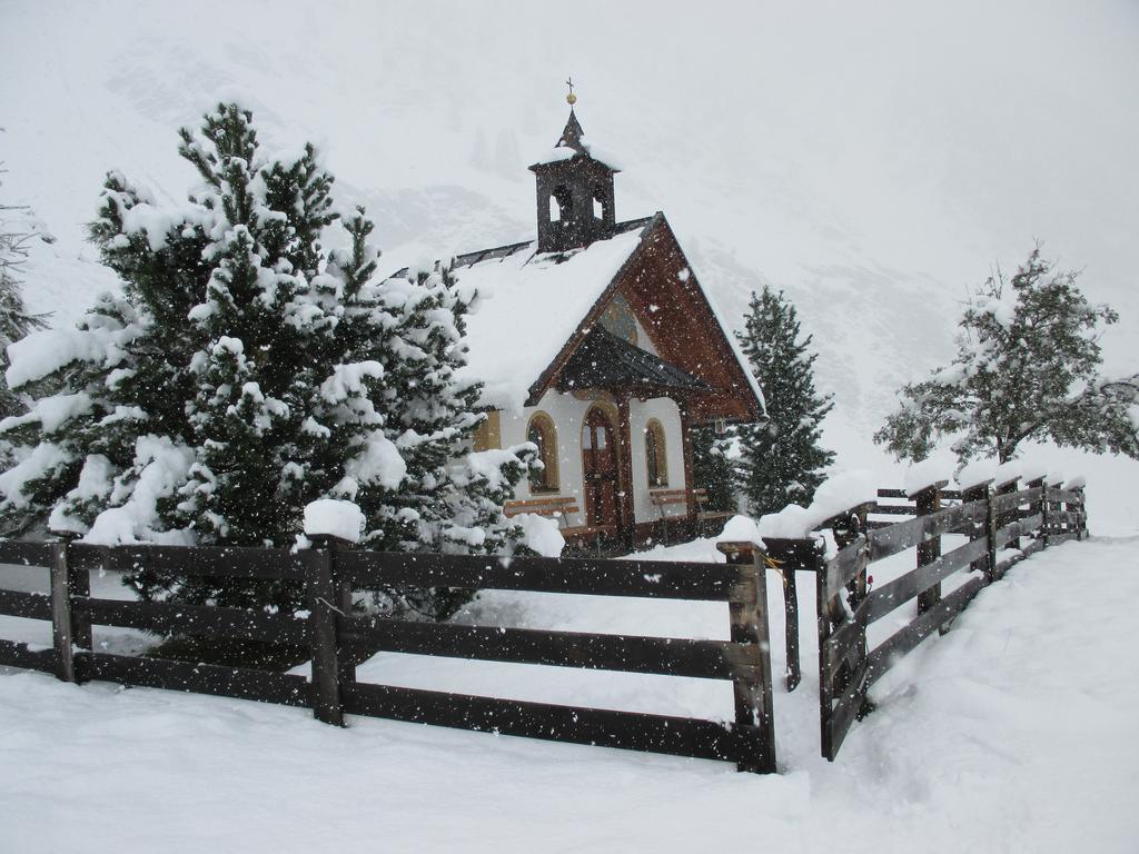 Hotel Almhof Neustift im Stubaital Eksteriør bilde
