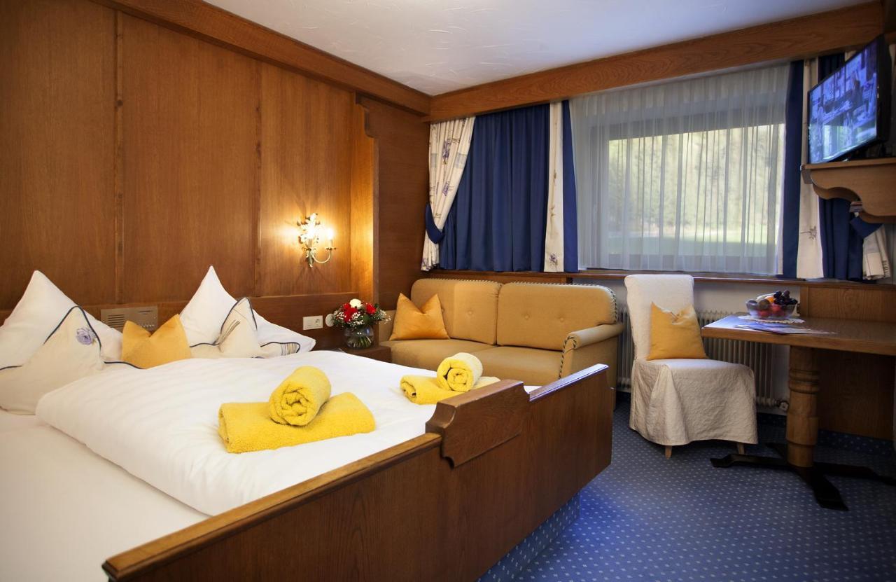 Hotel Almhof Neustift im Stubaital Eksteriør bilde